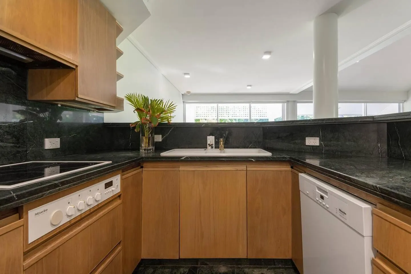 Tropical Resort-Style Living On Mirage Golf Course Port Douglas 0*,  Australia