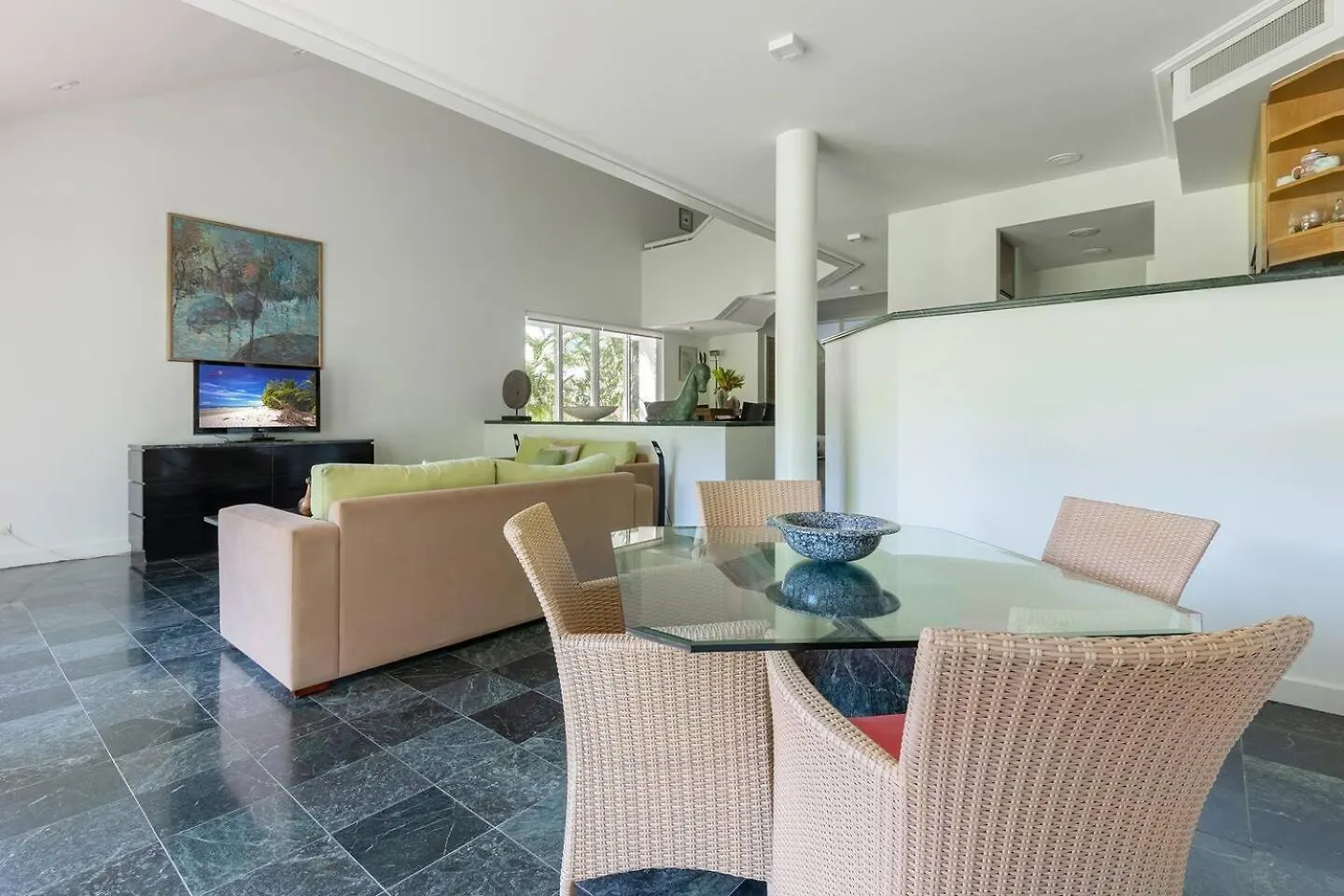 Tropical Resort-Style Living On Mirage Golf Course Port Douglas Villa